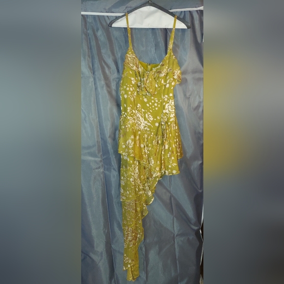 🍋FL&L🍋 Cosmo Asymmetrical Dress size L - Picture 5 of 9